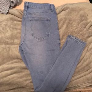Old Navy Rockstar High Waisted, Light Wash Jeans